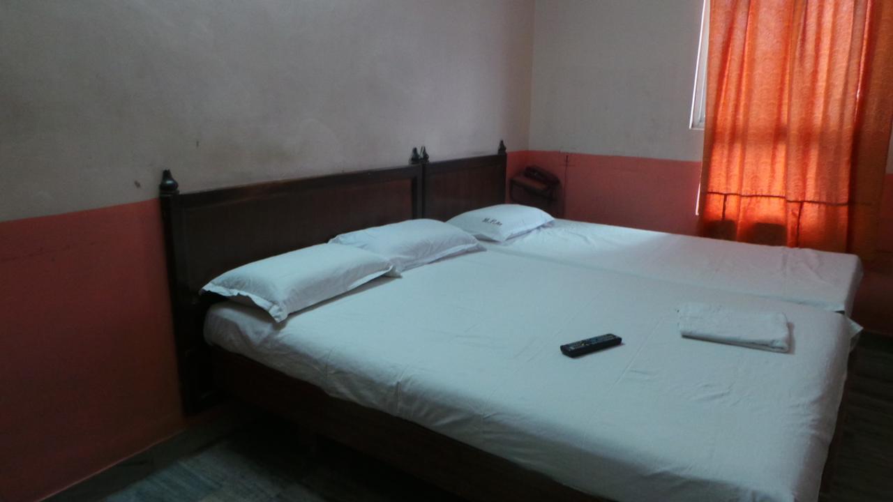 M.P.M. Guest House Пондичерри Экстерьер фото